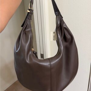 Joenii Extra Large Hobo Bag, Exclusively at Macy's